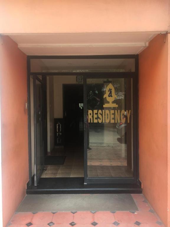 Anupam Residency Hotel Kochi Exterior foto